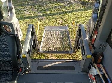 bus przystosowany dla osób niepełnosprawnych wynajem Lublin